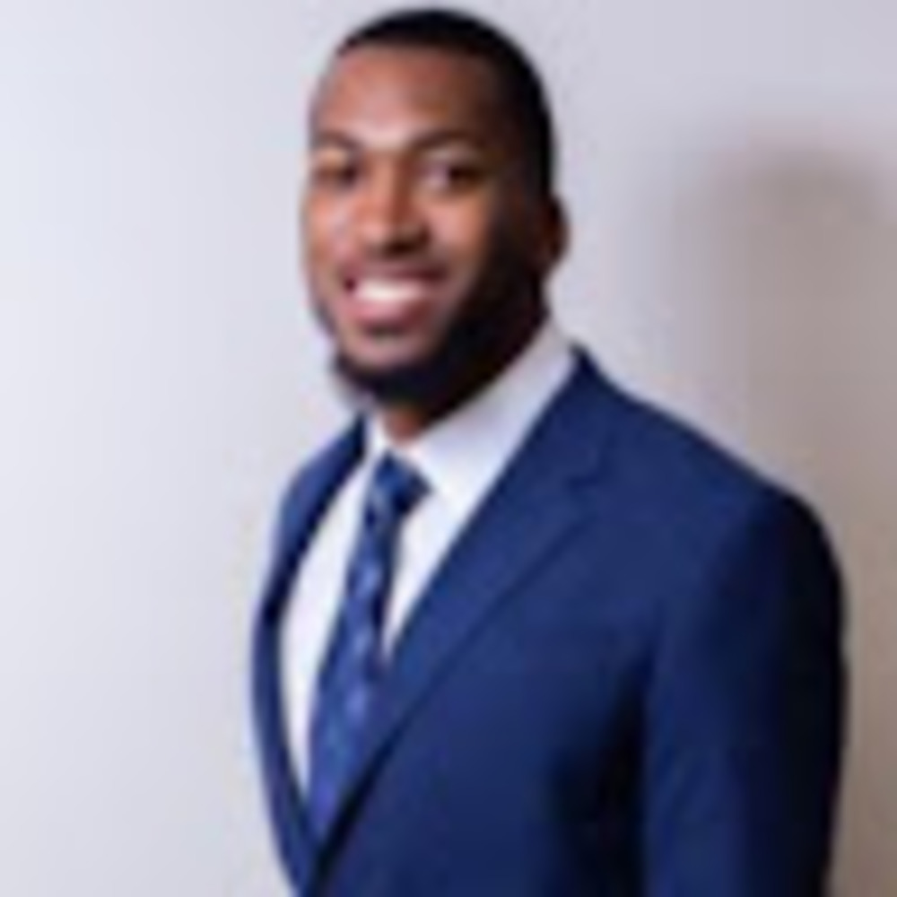 Meet your Posher, Logan